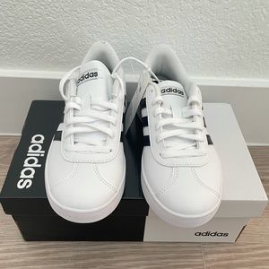 ❣️SOLD ❣️ Adidas VL Court 2.0 Kids Shoes Size 1